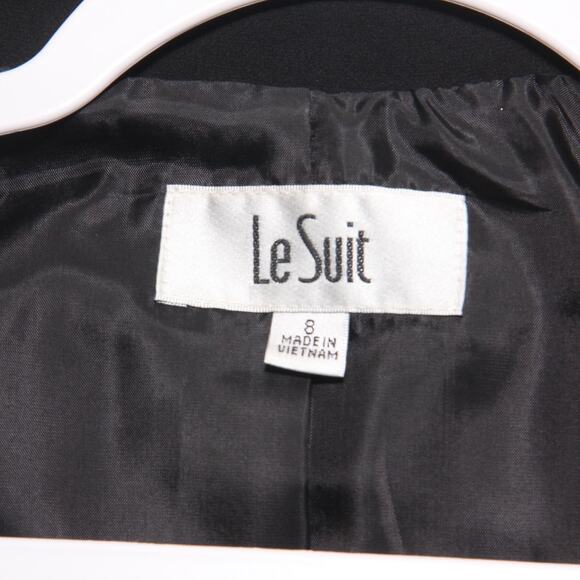 Vintage LeSuit Satin Ruffle Collar Black Suit skirt set Size 8 - Picture 7 of 12